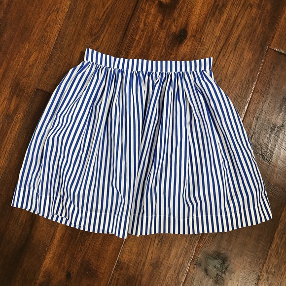American Apparel skirt - Picture 2 of 4